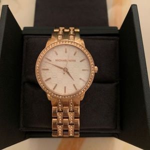 Michael Kors- rose gold watch